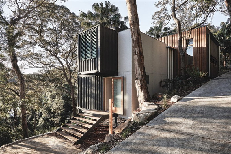 Container House | Only such a luxury residence is worthy of the sky pool in the forest!