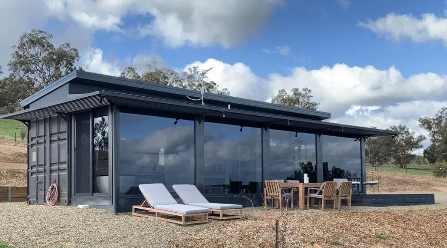 Exquisite house transformed from shipping container