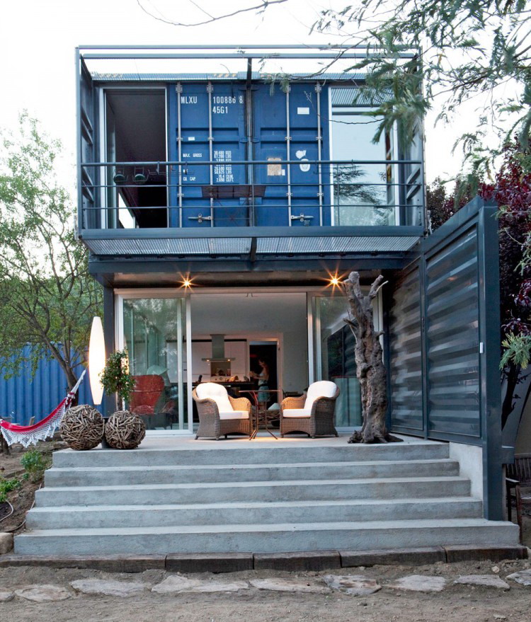 The key details to consider in the transformation of villa shipping containers