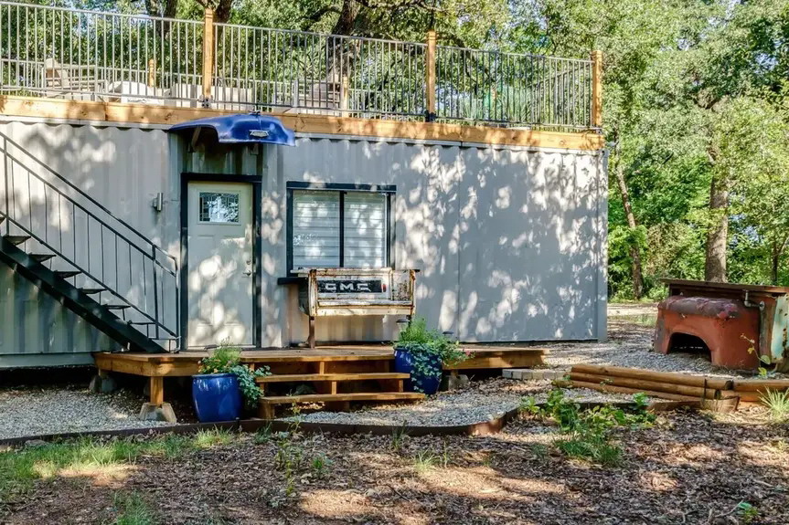 Exploring the Interior Structure of Villa Container Homes