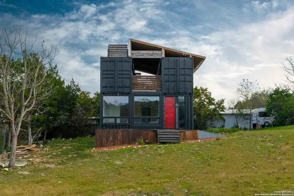 Tips for Choosing Container Homes in Foshan