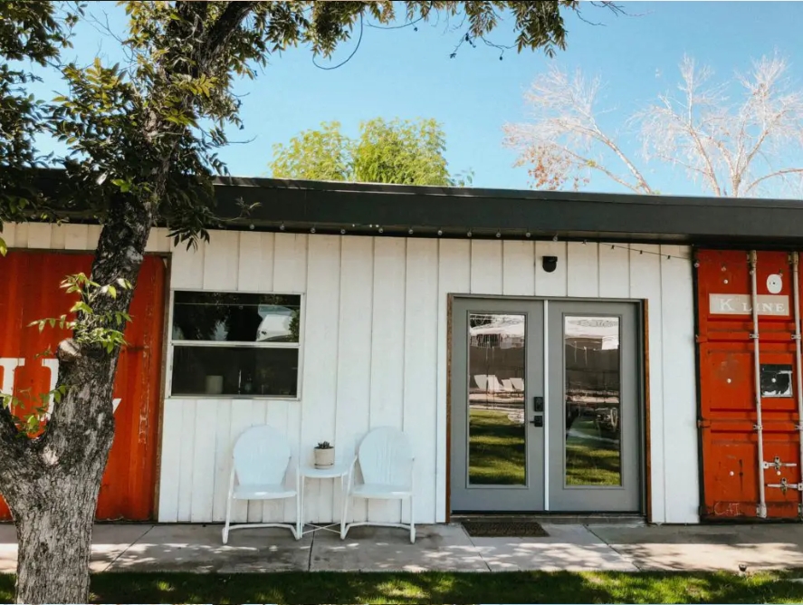 Why Can Shipping Containers Be Used as Dormitories?